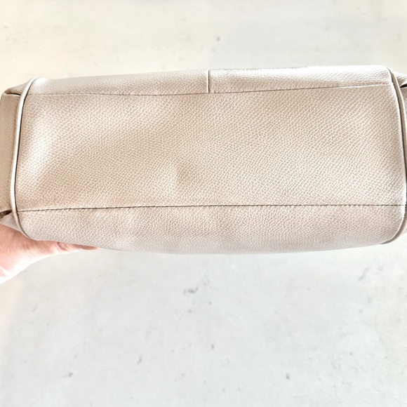 EUC COACH Minetta Taupe Crossgrain Leather Crossbody/Satchel - Picture 3 of 6